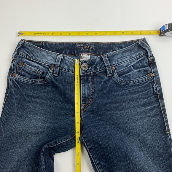 Silver Jeans Aiko Bootcut Size 28 Dark wash denim with stretch - Picture 11 of 13